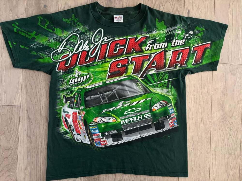 Chase Authentics Dale Earnhardt Jr Size L Green T-Shirt